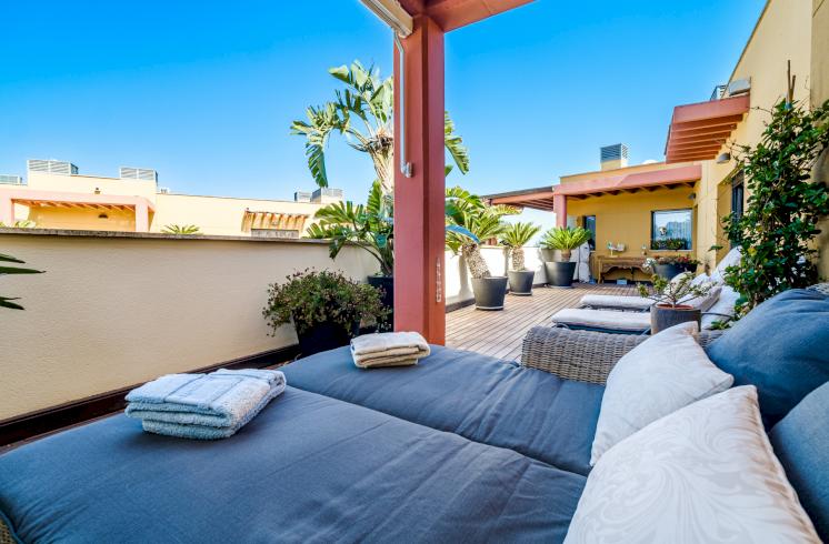 Precioso dúplex en una tranquila urbanización, a 300m del mar en el Arenal, Jávea (Alicante)