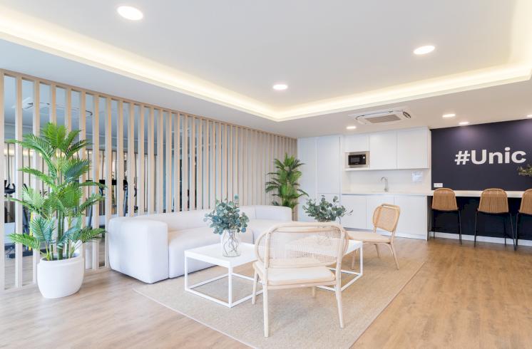 Apartamento de nueva construcción entre el Pueblo y el Puerto de Jávea (Alicante)