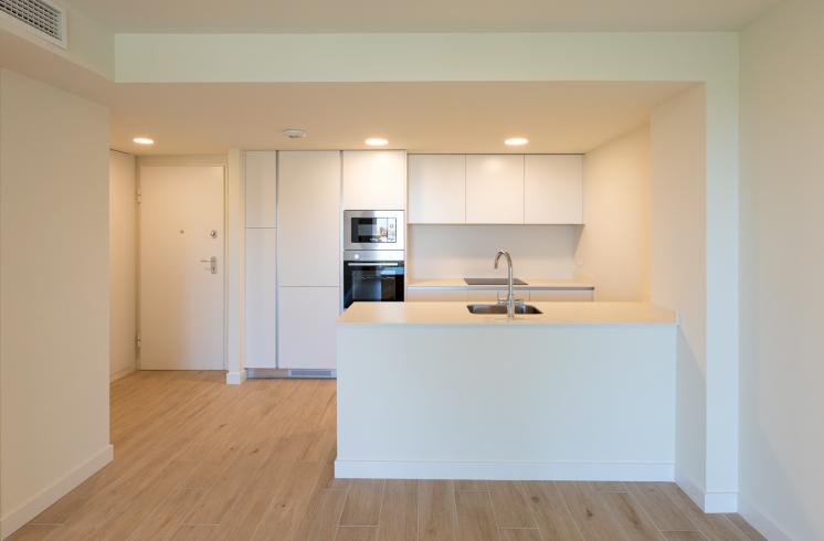 Apartamento de nueva construcción entre el Pueblo y el Puerto de Jávea (Alicante)