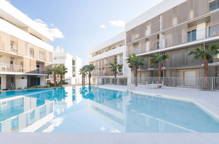 Apartamento de nueva construcción entre el Pueblo y el Puerto de Jávea (Alicante)