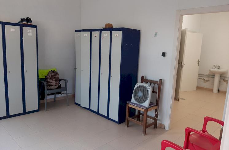 Amplio local comercial de 174 m2 en rentabilidad ubicado en la  zona del Arenal de Jávea.