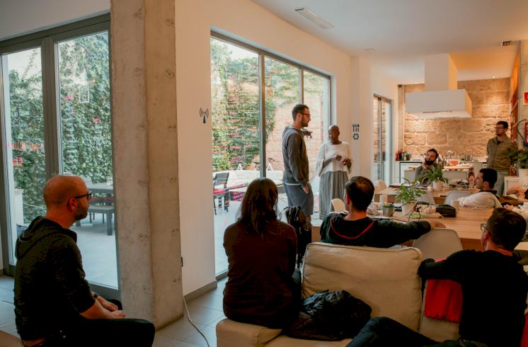 Amplia casa destinada a hostel en el centro de Jávea, Alicante