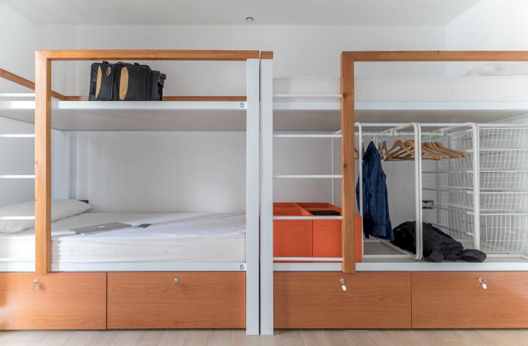 Amplia casa destinada a hostel en el centro de Jávea, Alicante