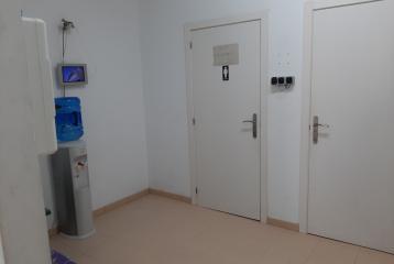 Amplio local comercial de 174 m2 en rentabilidad ubicado en la  zona del Arenal de Jávea.