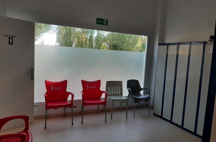 Amplio local comercial de 174 m2 en rentabilidad ubicado en la  zona del Arenal de Jávea.
