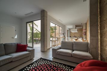 Amplia casa destinada a hostel en el centro de Jávea, Alicante