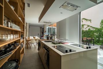 Amplia casa destinada a hostel en el centro de Jávea, Alicante