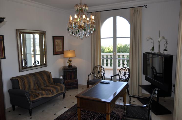 Villa de lujo en venta en La Sella Golf, Dénia.